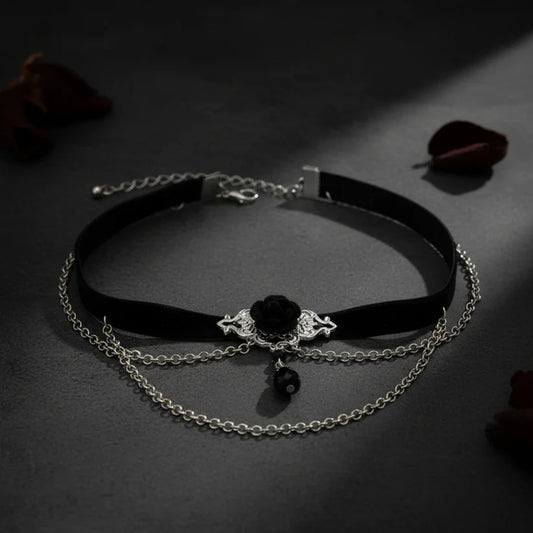 Nyra Choker